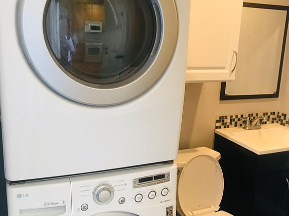 2nd image of 3037 Kaiser Dr Unit B