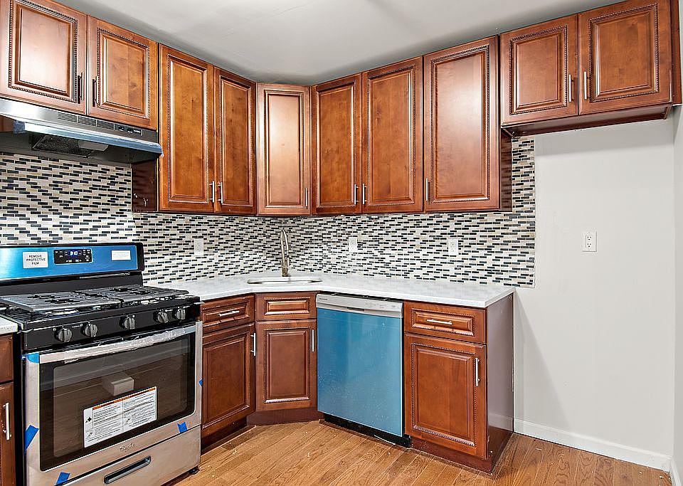 1st image of 4135 De Reimer Ave #A