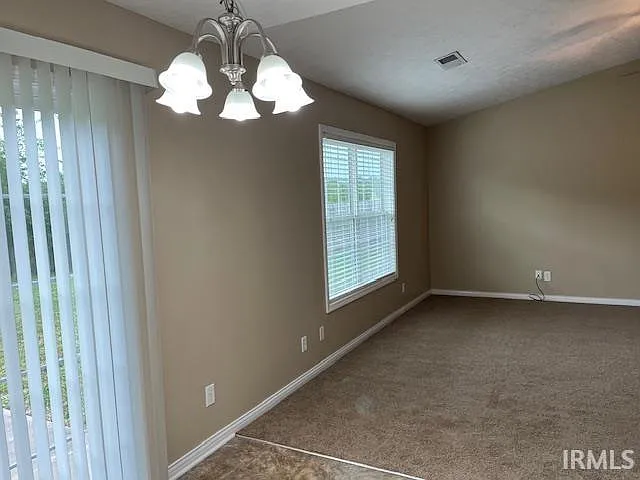 3701 Bronson Ln — Photo 3
