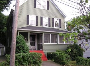 52 Bennett St, Wakefield, MA 01880