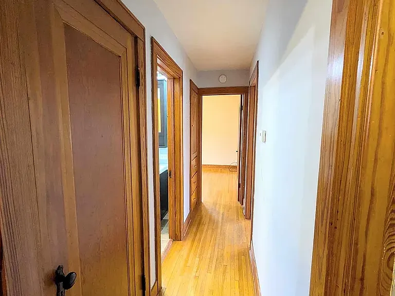 304 Redbud Dr — Photo 18