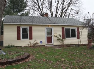 125 Morgan Rd, Waterloo, IA 50702