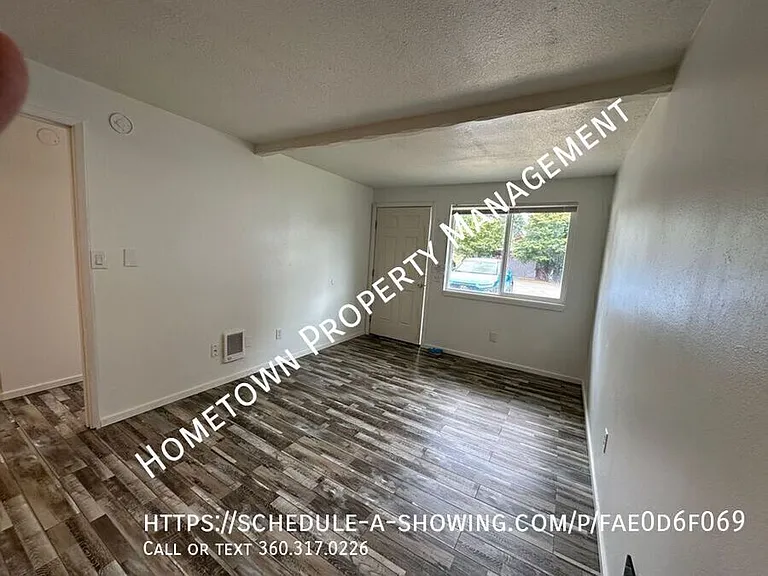 7801 Pacific Ave SE #8 — Photo 5