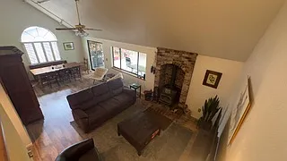 1739 Holiday Ln — Photo 21