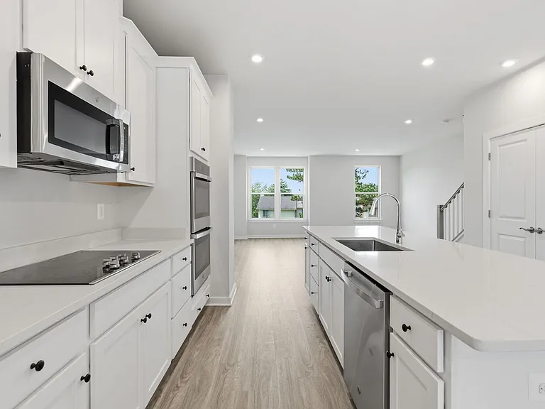 2118 Acadia Rd — Photo 9
