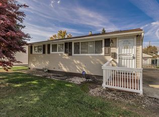 6652 Balsam Dr, Bedford Heights, OH