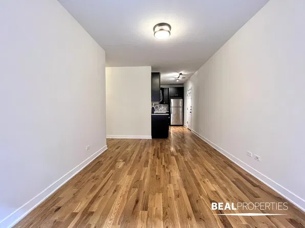 2207 W Eastwood Ave APT 1N, Chicago, IL 60625