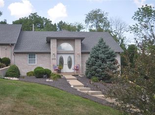 208 Park Terrace Dr, Hannibal, MO 63401