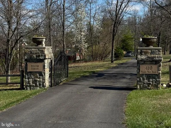 410 Valley View Dr, Winchester, VA 22603