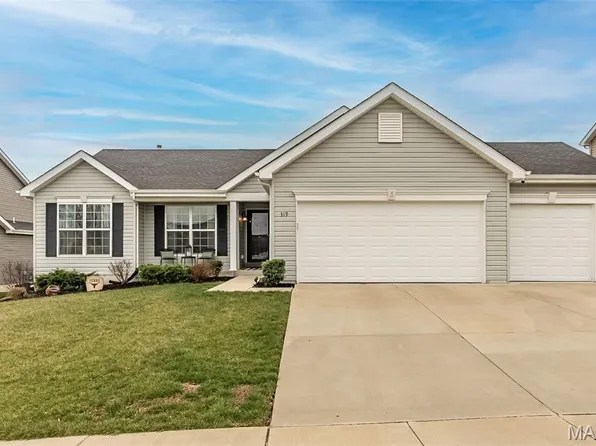 319 Narrowleaf Ln, O'Fallon, MO 63366