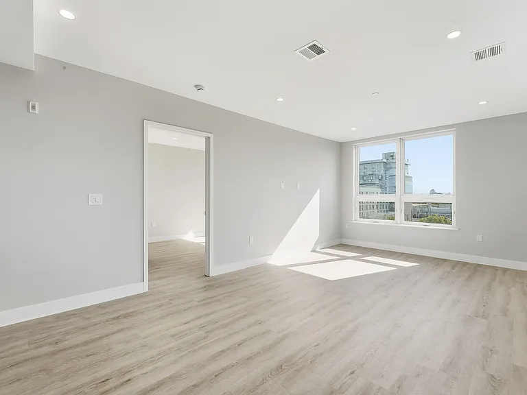 Skylar Lofts JC — Photo 20
