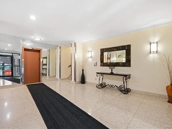 315 West 232nd Street image 9 of 10