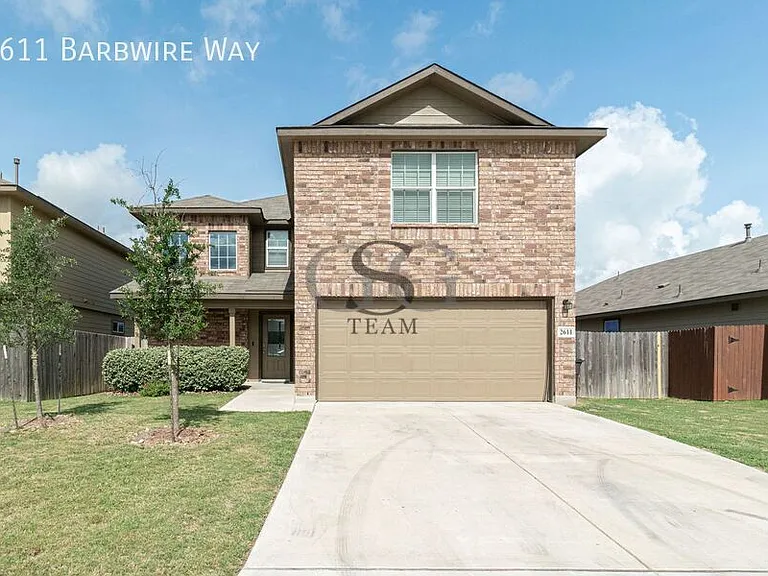 2611 Barbwire Way — Photo 1