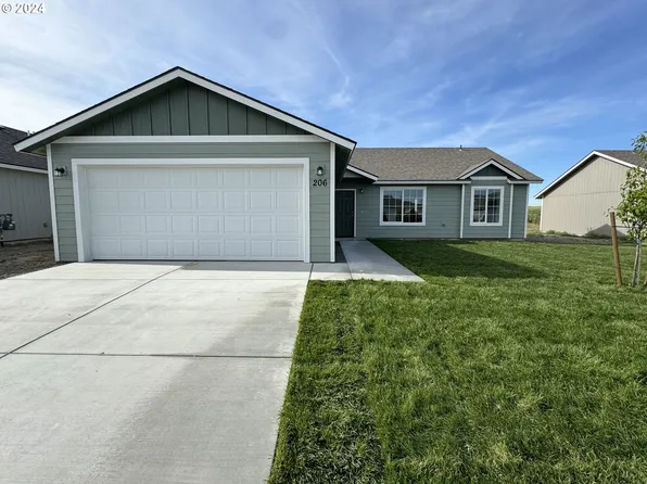 206 Riley Ave, Umatilla, OR 97882