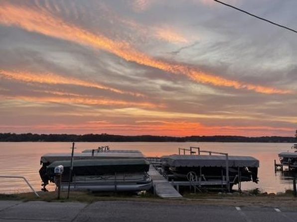 N9270 East Shore ROAD, East Troy, WI 53120