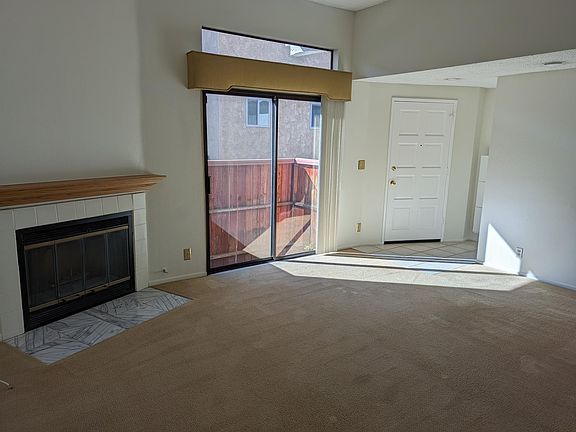 4th image of 106 S Sierra Madre Blvd Unit 2