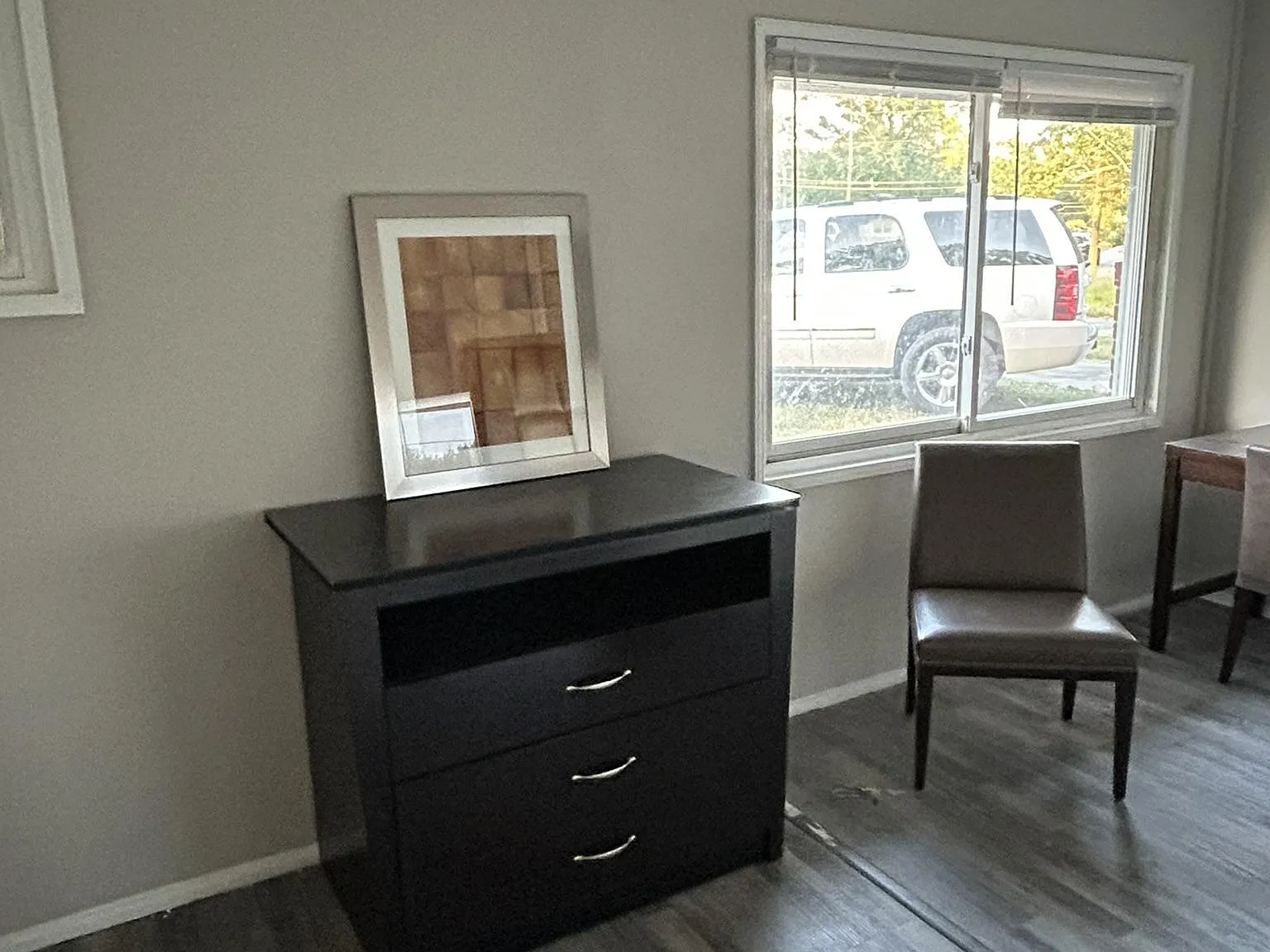 4 bed, 4.0 bath, 1800 sqft, $905 — Photo 2