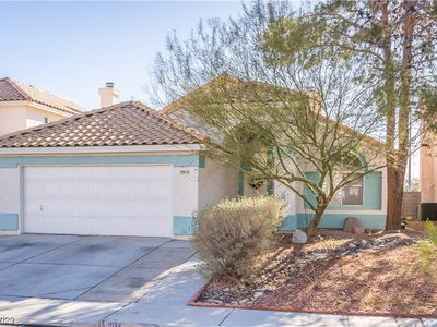 3974 Round Wood St, Spring Valley, NV, 89147