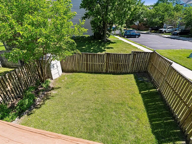 2420 Beechnut Pl — Photo 5
