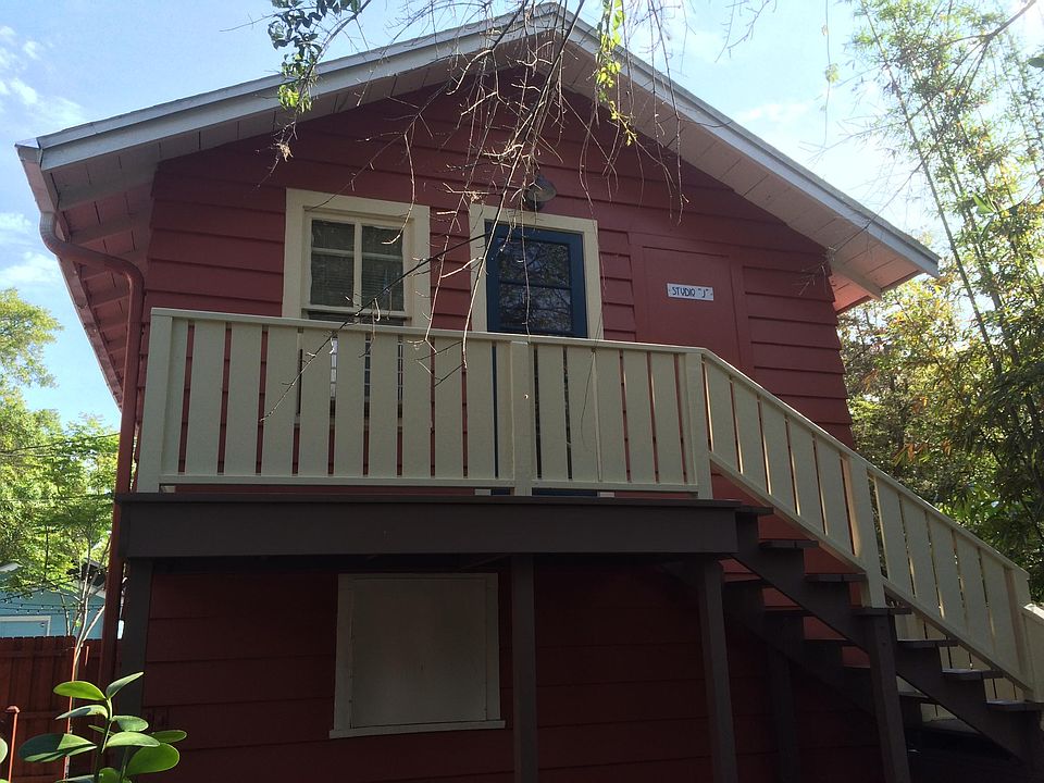 1st image of 404 Julia Pl #C