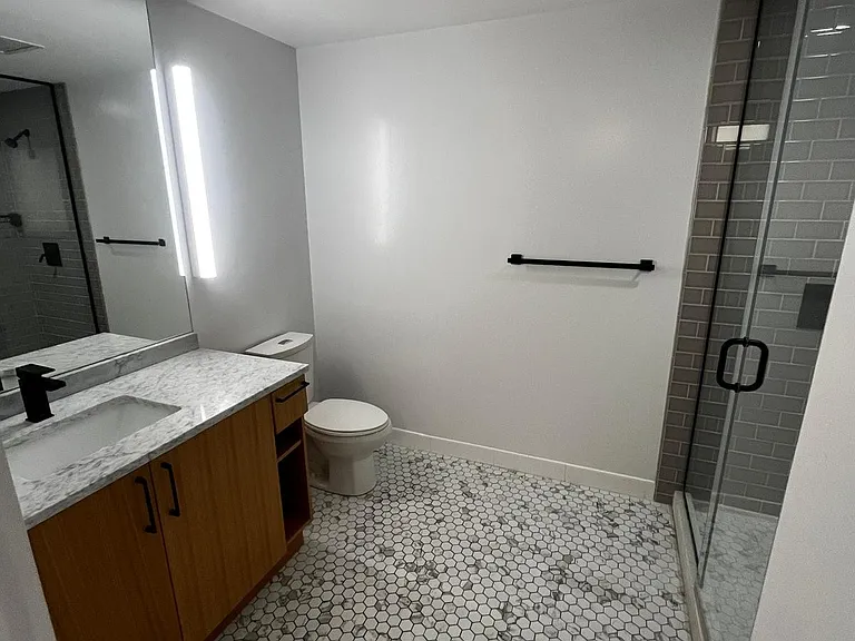 85 Gardner St #200F — Photo 12