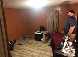 208 Cleveland St, Martin, TN 38237