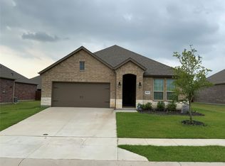 2913 Faro Rd, Aubrey, TX 76227