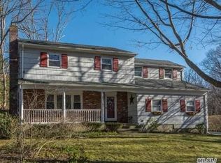 24 University Dr, East Setauket, NY 11733