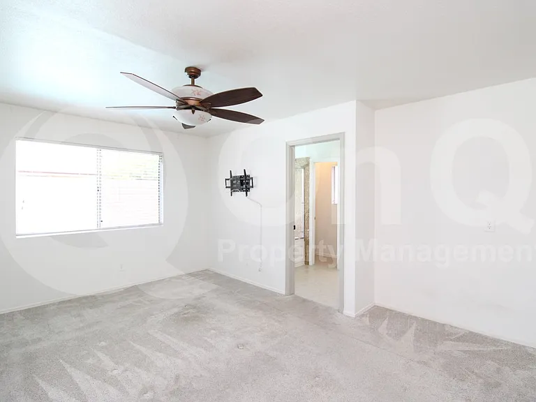 4234 E Tanglewood Dr — Photo 10