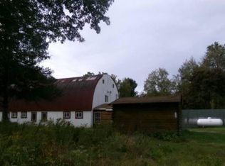 2405 S Gale Rd, Eaton Rapids, MI 48827