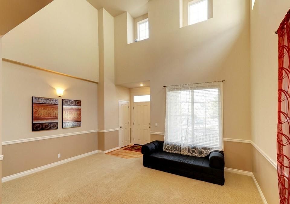 1st image of 6312 189th Pl NE