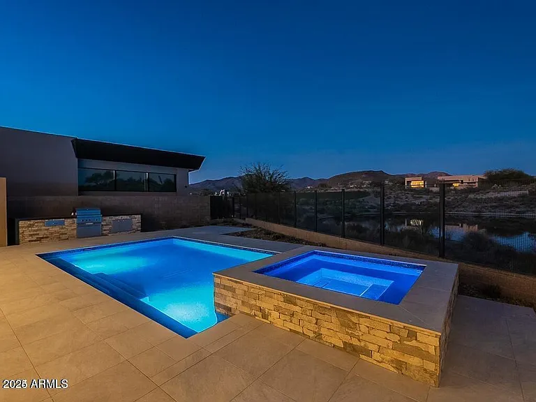 37200 N Cave Creek Rd #1005 — Photo 35