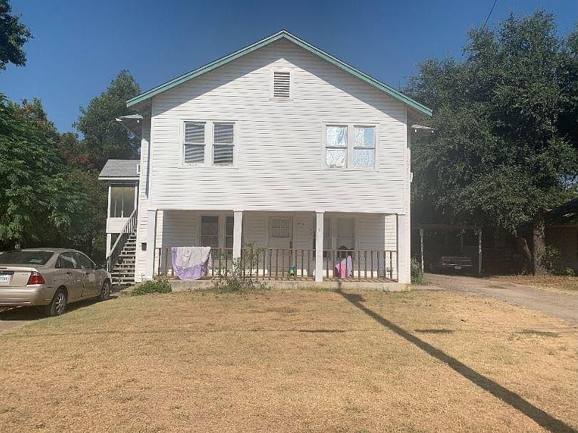 1st image of 106 N College Ave