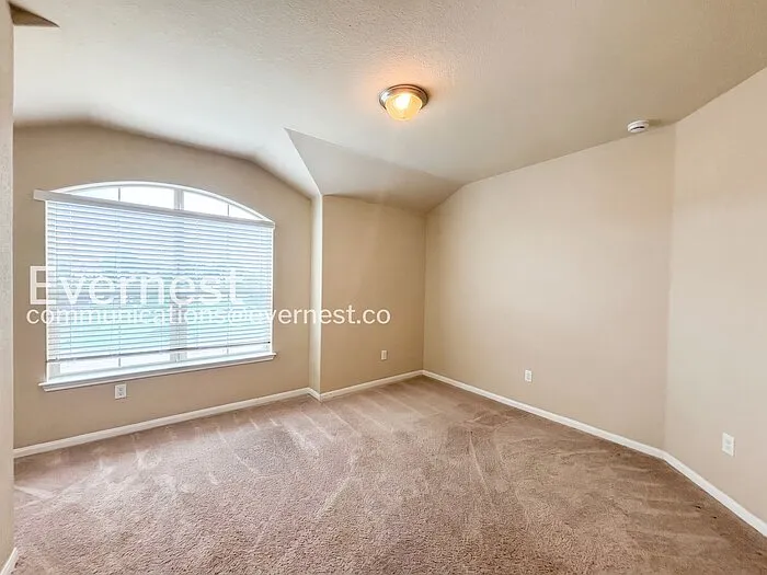 1974 Mexia Dr — Photo 6