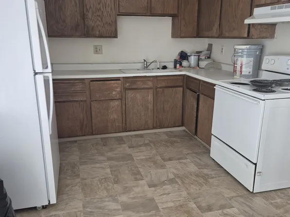 2080 Flintwood Dr, Colorado Springs, CO 80910