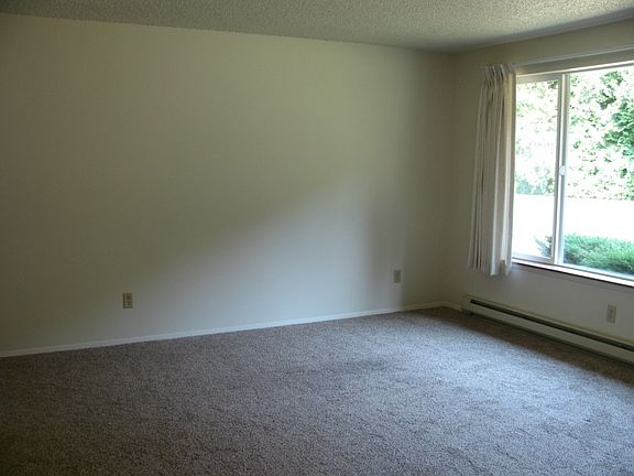 4th image of 15027 179th Ave SE