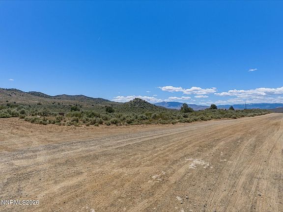 2nd image of 1325 Antelope Valley Rd