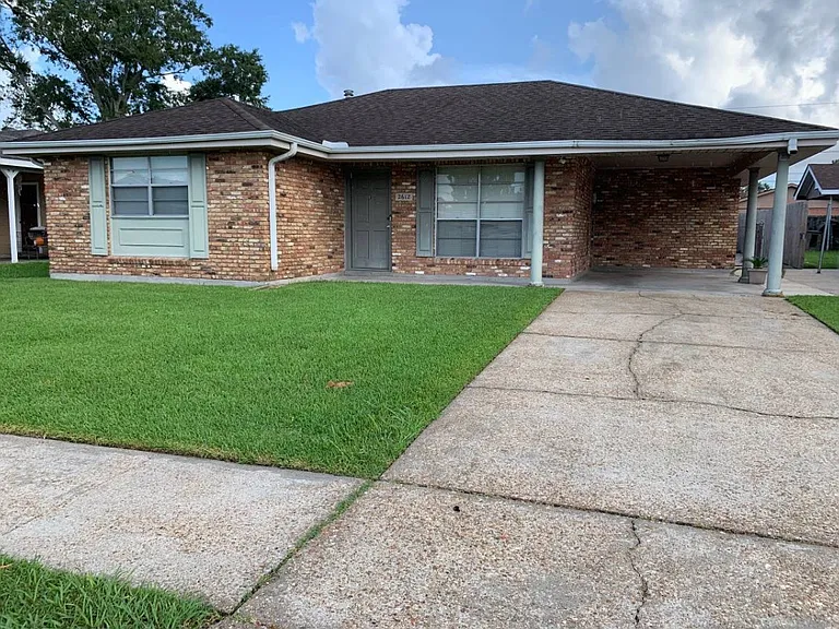 2612 Timbalier Dr — Photo 1