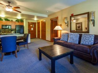 100 Canyon Blvd #3214, Mammoth Lakes, CA 93546