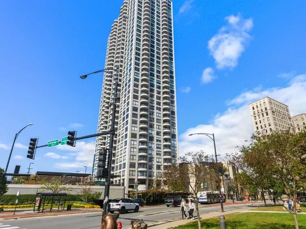 2020 N Lincoln Park W APT 30C, Chicago, IL 60614