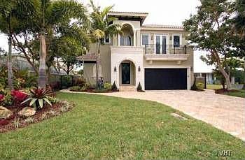 1st image of 232 SE 18th Ave