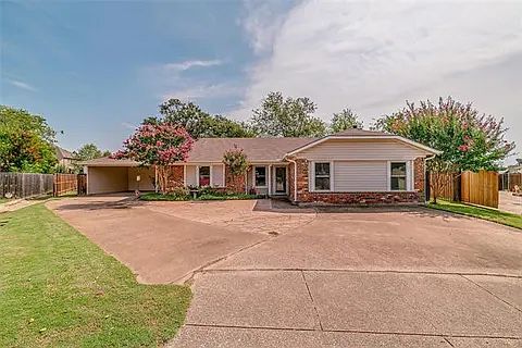 1st image of 8629 Crestview Dr