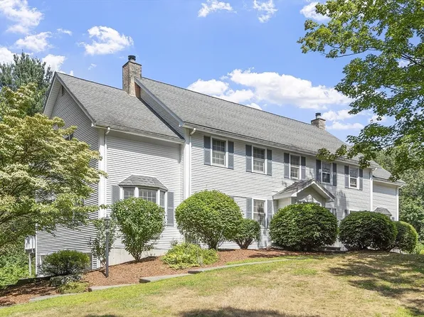 162-162 Mill Rd #A, Chelmsford, MA 01824