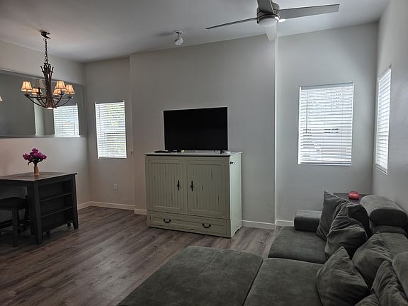 4th image of 51465 Mariposa Dr #A