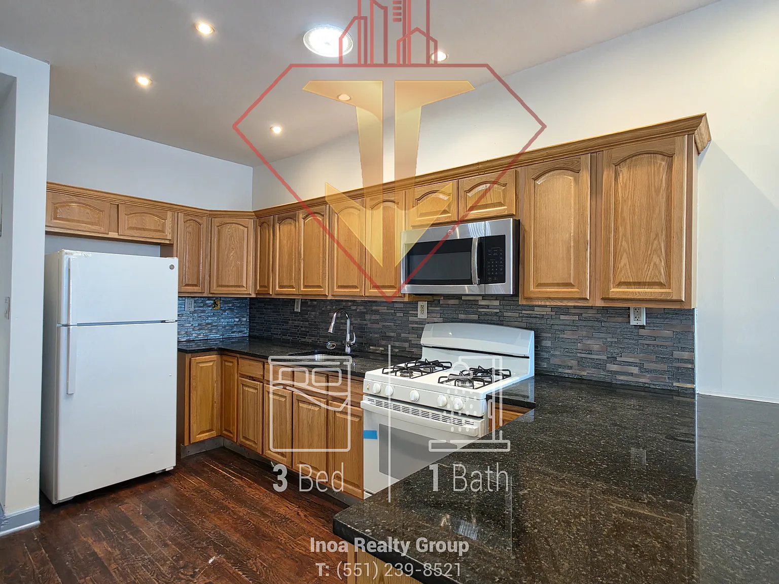 3 bed, $2,000 — Photo 4