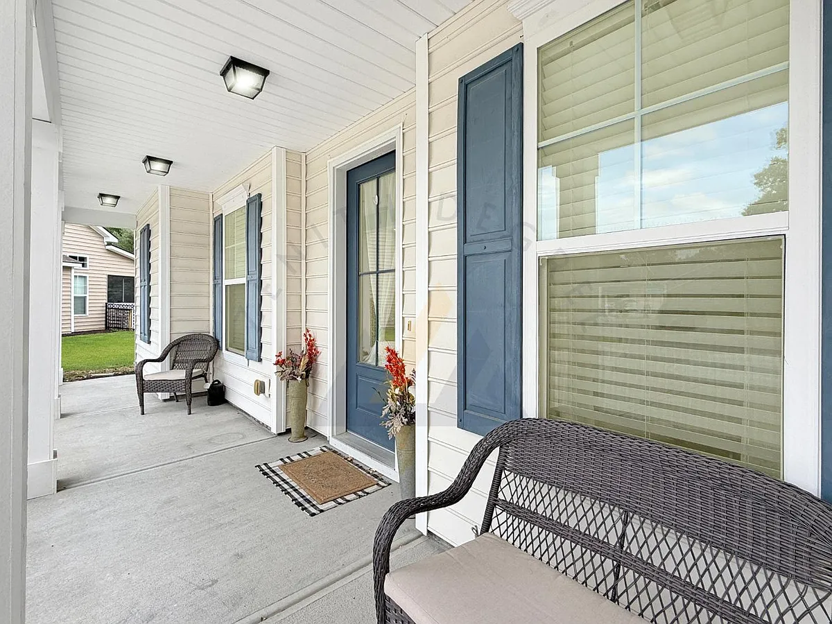 Unit Photo - 115 Bridgeton Dr