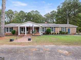 1071 Country Club Ln, Union Point, GA 30669