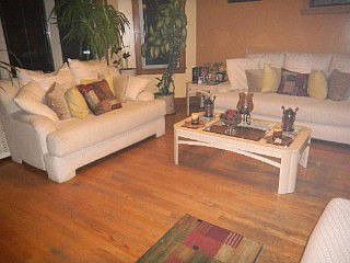 3rd image of 5923 W Cornelia Ave