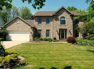 13692 Clipper Cove Dr, Strongsville, OH 44136