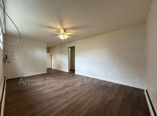 609 W 20th Cir, Junction City, KS 66441